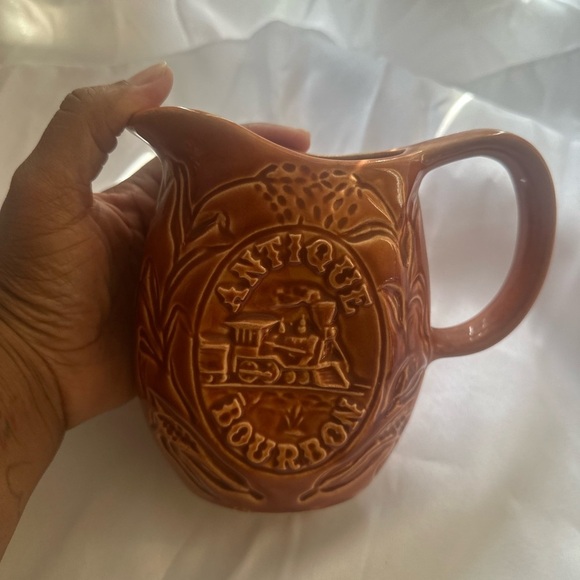 Four Roses Distillery Bourbon Pitcher - Picture 4 of 5